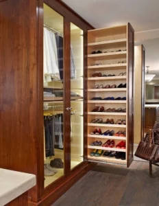Extended Wall Closet and Shoe Rack